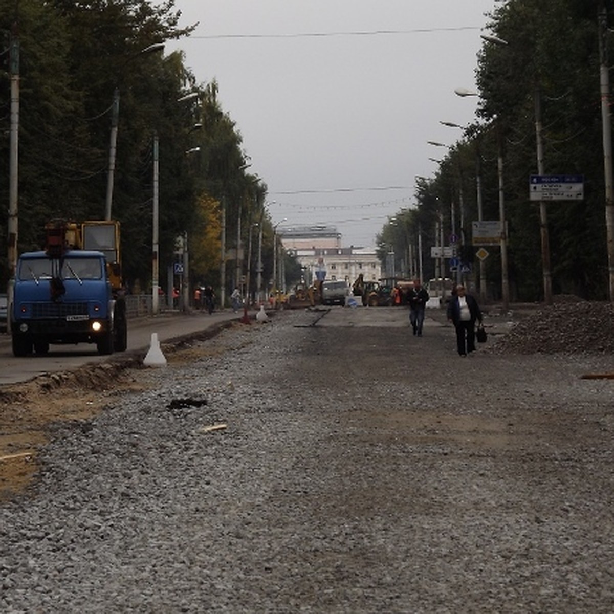 А дороги в Твери ныне делают так - на подложку не гравий, а доменный шлак -  KP.RU