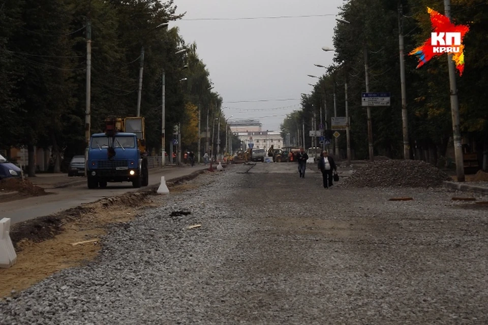 Капитальный ремонт на улице Орджоникидзе продолжается
