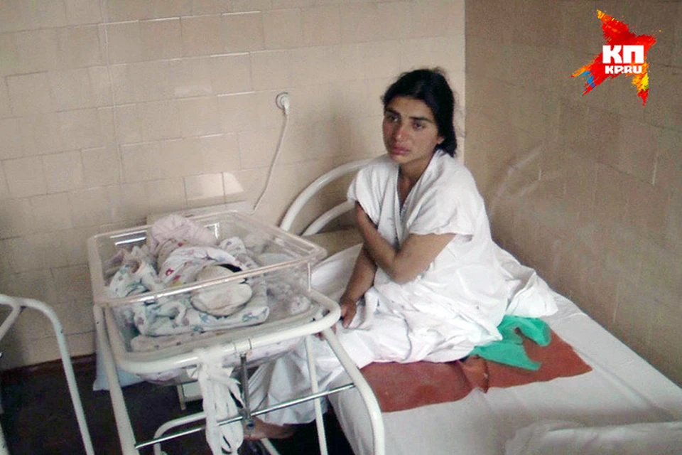 28-летняя Шаира со скандалом родила четвертого ребенка