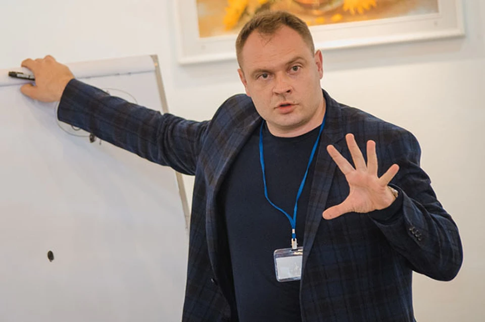 О том, как заставить это самое коммерческое предложение работать 24 часа в сутки, рассказывает сам Денис  Каплунов