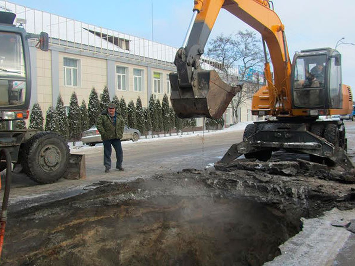 Белгородка, пострадавшая при обрушении дороги, планирует обращаться в суд -  KP.RU