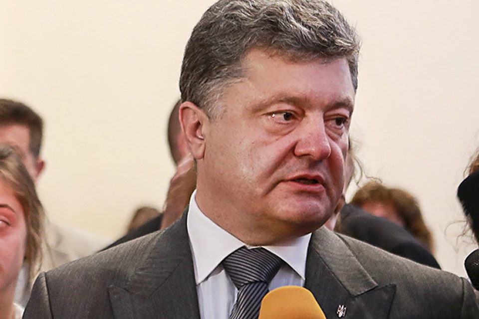 Известные эксперты и политологи поделились с «Комсомолкой» своим мнением о победе Порошенко в Украине