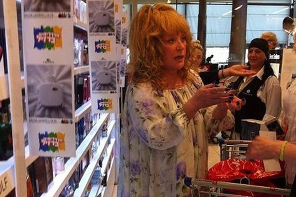 Пугачеву "подкараулили" в израильском супермаркете