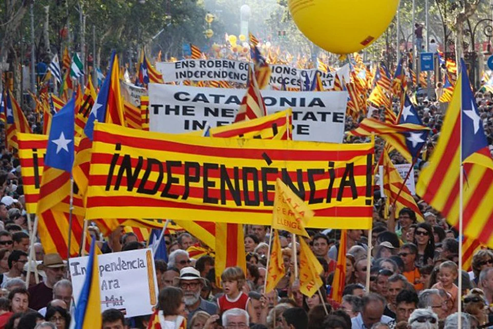 Каталония бросает вызов властям страны, назначив на 9 ноября нынешнего года референдум о независимости