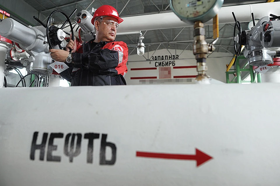 Новые западные санкции затронут российских нефтяников и банковский сектор