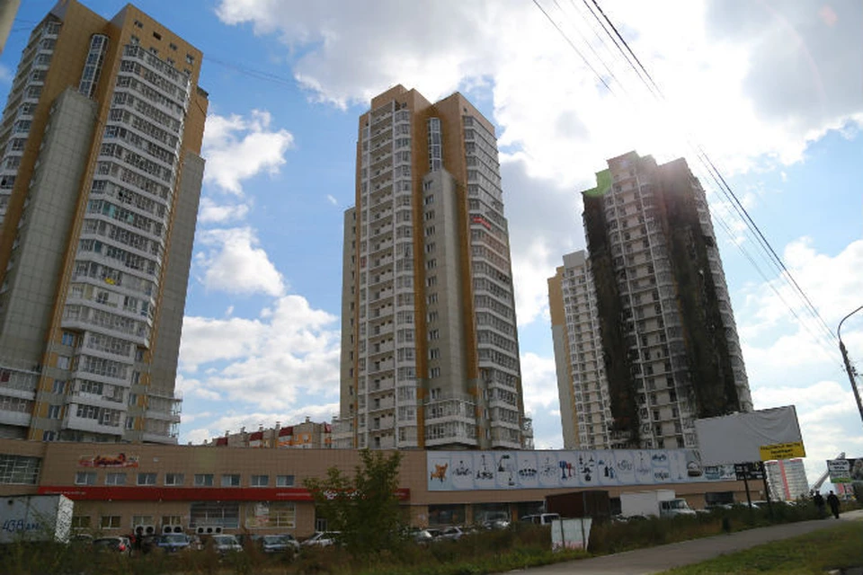 Материал для фасада сгоревшей в Красноярске новостройки подменили?