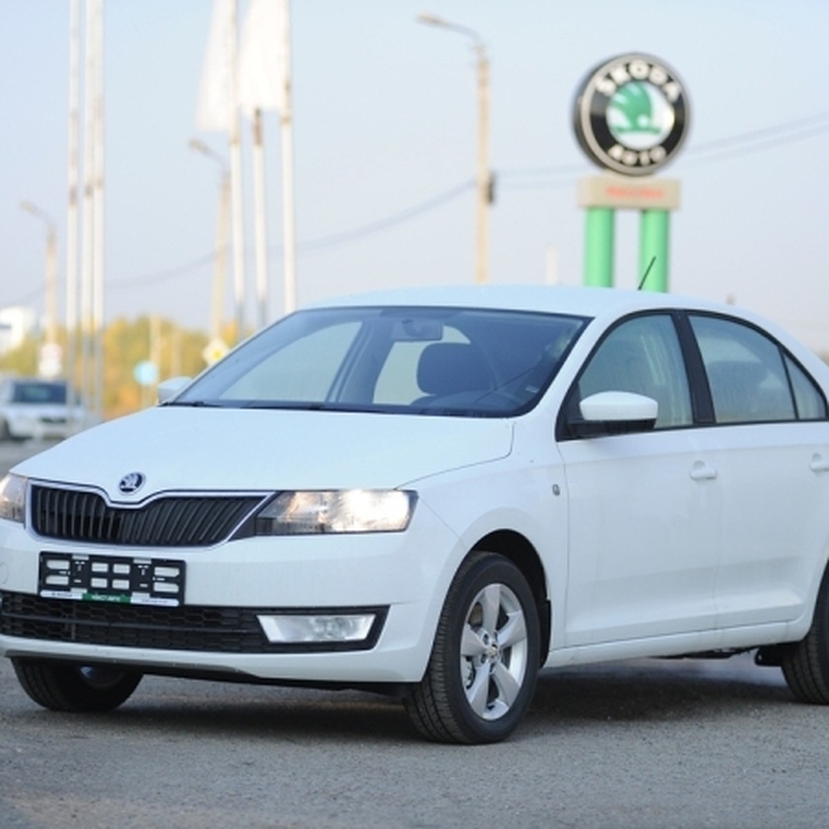 SKODA Rapid - вместительность и комфорт для всей семьи - KP.RU