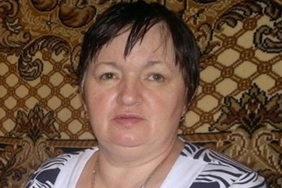 Людмилу Богомолову спасла рыбацкая избушка. Женщина переживала, что съедает запасы рыбаков.