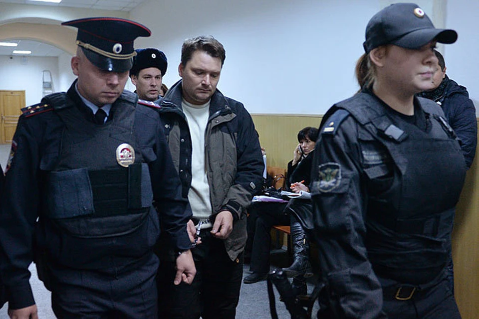 В Бассманном суде столицы сегодня арестован диспетчер Александр Круглов