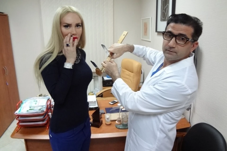 Маша Малиновская со своим новым пластическим хирургом Гайком Бабаяном. Фото: личный архив Маши Малиновской.
