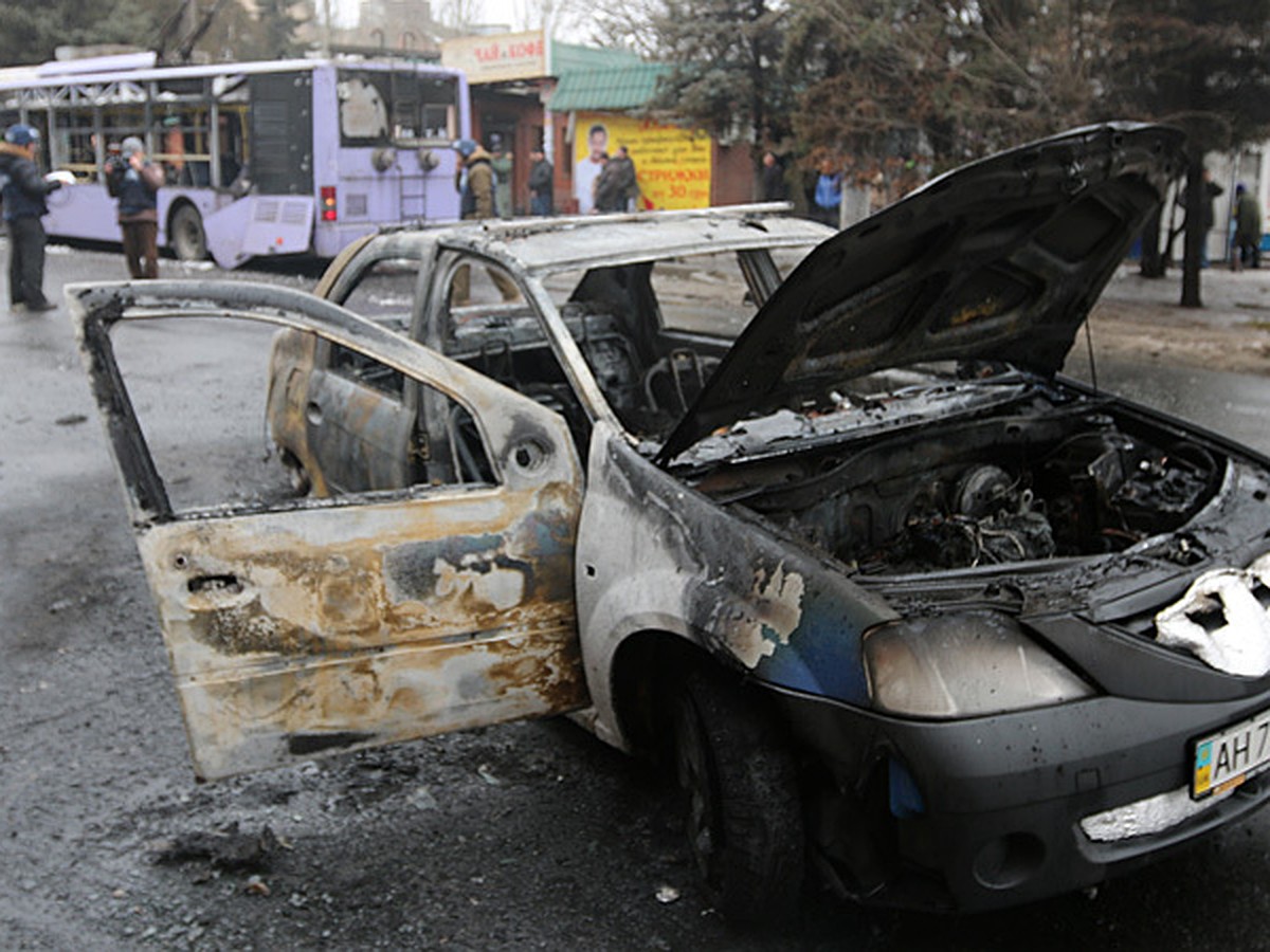 Новая Волноваха: снаряд попал в остановку в Донецке, погибли 13 человек,  десятки пострадали - KP.RU