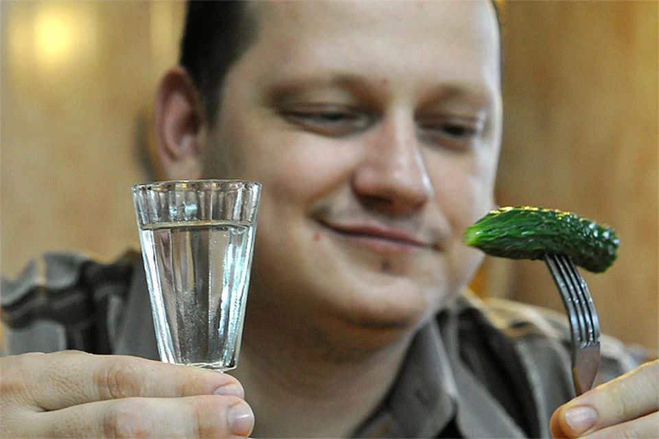 По статистике, в 2014 году россияне выпили чистого спирта на душу населения 15,76 литра.