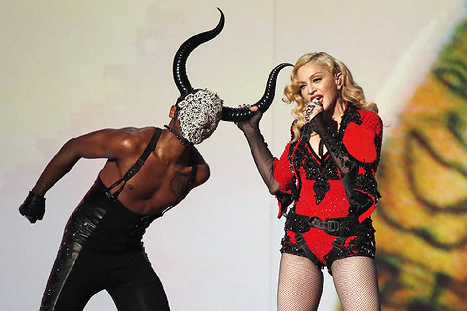 Мадонна шокировала почтенную публику своим образом матадора