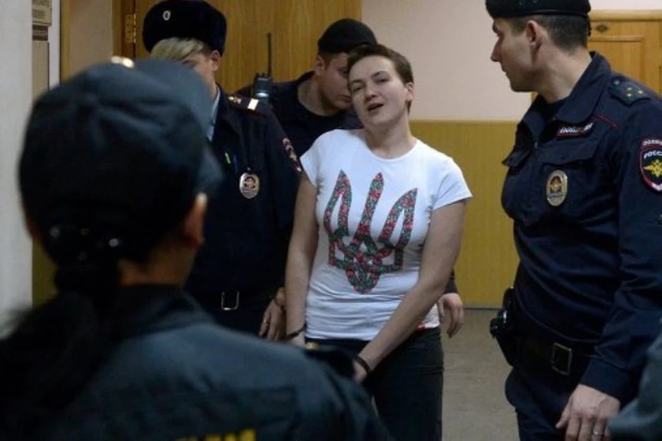 Следствие по ее делу, а вернее, по двум делам в отношении Савченко, объединенным в одно, продолжается.