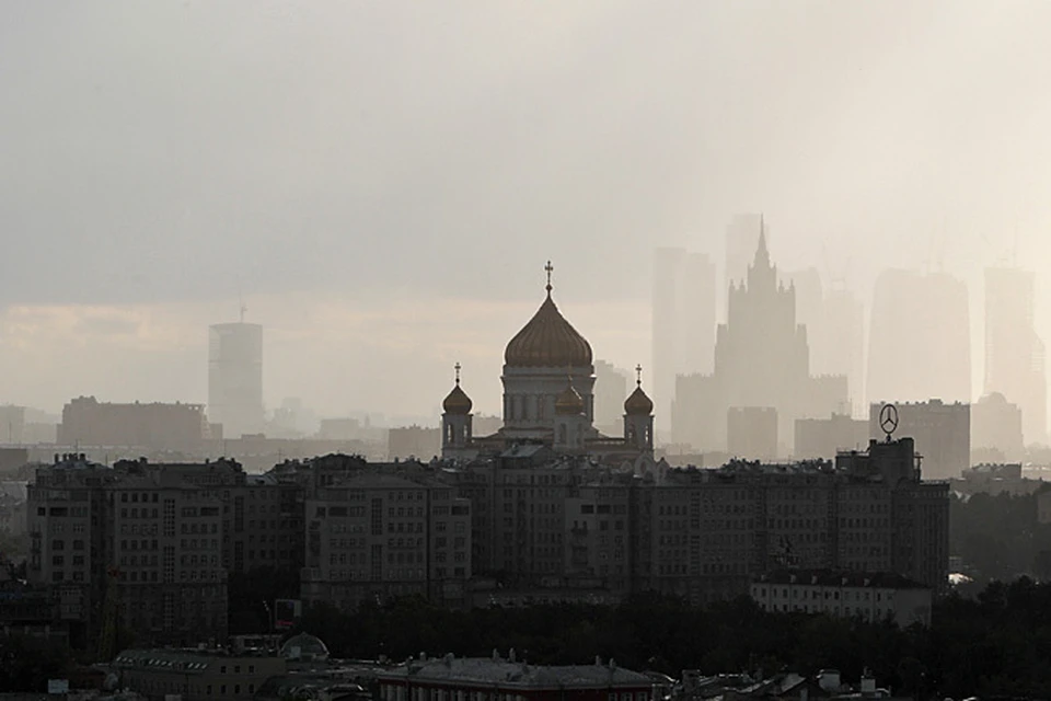 Утром в четверг в соцсетях вновь появились жалобы москвичей на смог