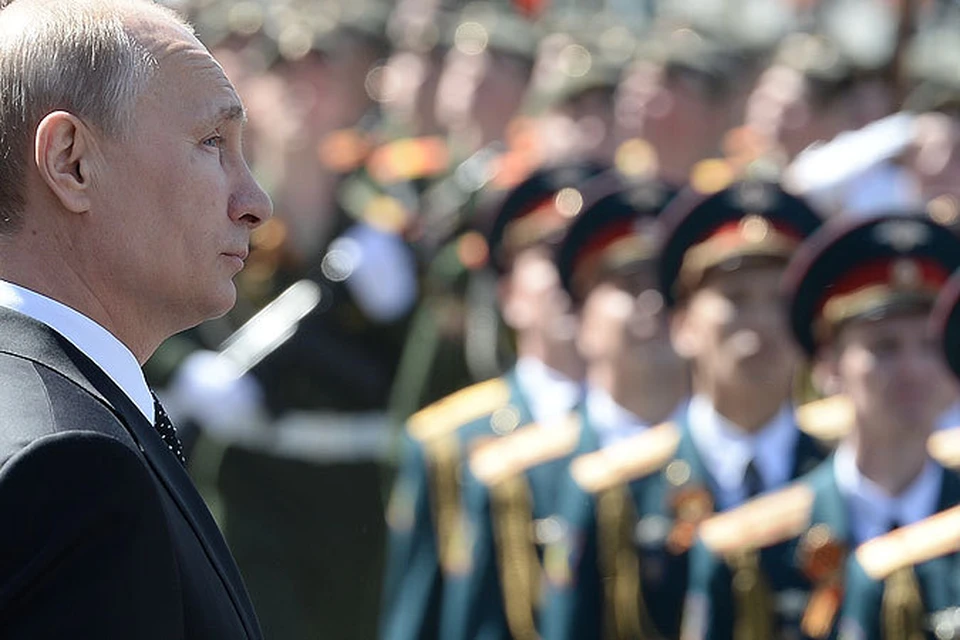 Владимир Путин поддержал обращение ОНФ включить Бессмертный полк в состав Парад Победы.