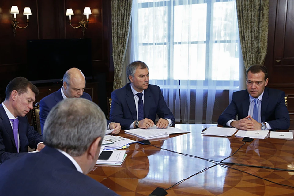 Премьер также провел встречу с руководством «Единой России»