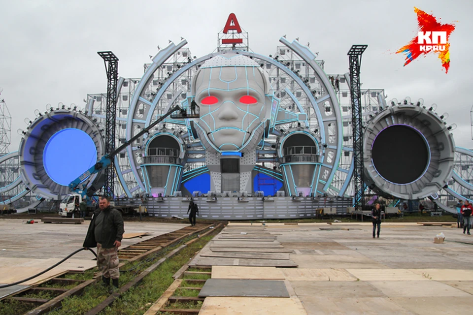 Alfa Future People 2015 готовится принимать гостей.