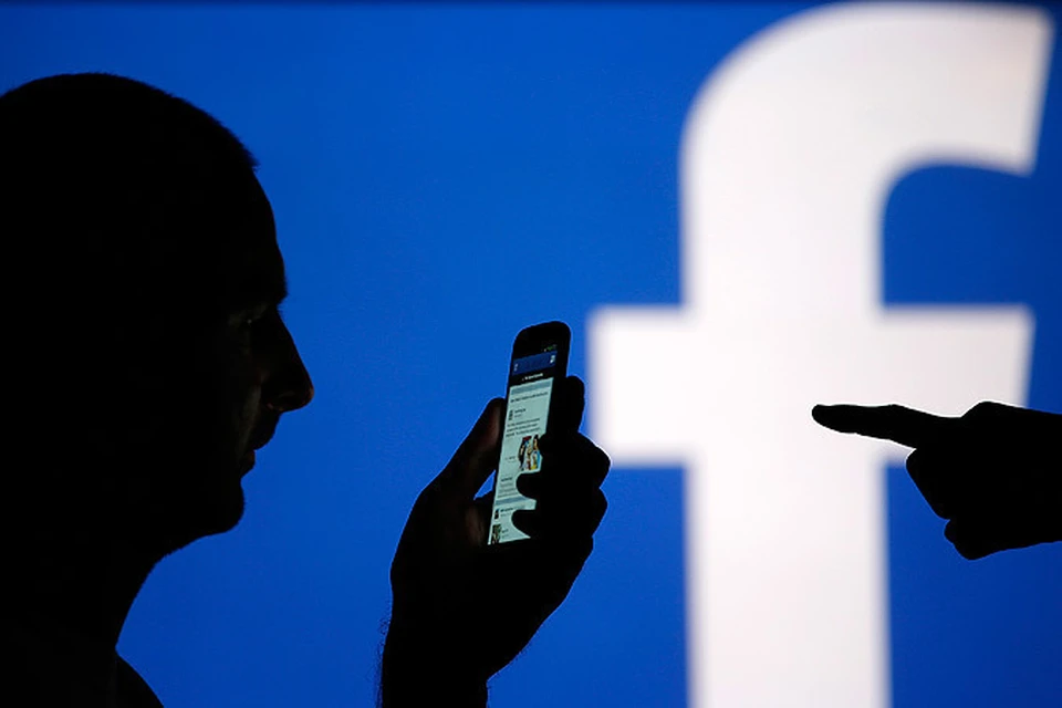 Сотрудники «Фейсбука» установили, что алгоритмы поисковых систем в интернете приводят к радикализации общества.