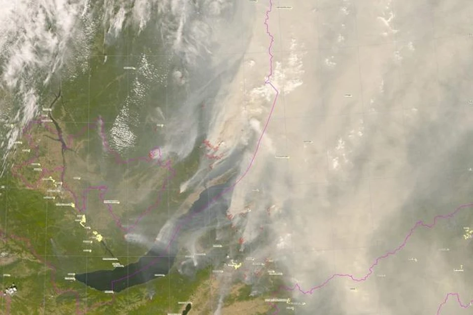 Фото пожаров на побережье Байкала из космоса постят в соцсетях иркутяне. ФОТО: www.eostation.irk.ru