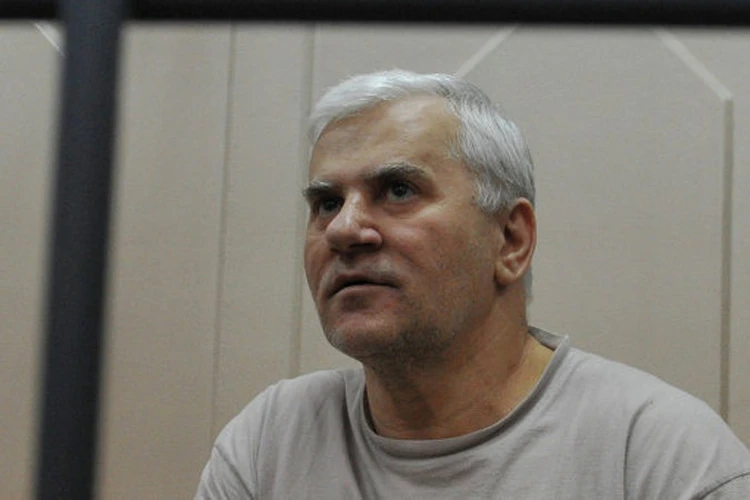 Экс-мэр Махачкалы Саид Амиров получил к первому сроку «довесок» в виде пожизненного заключения