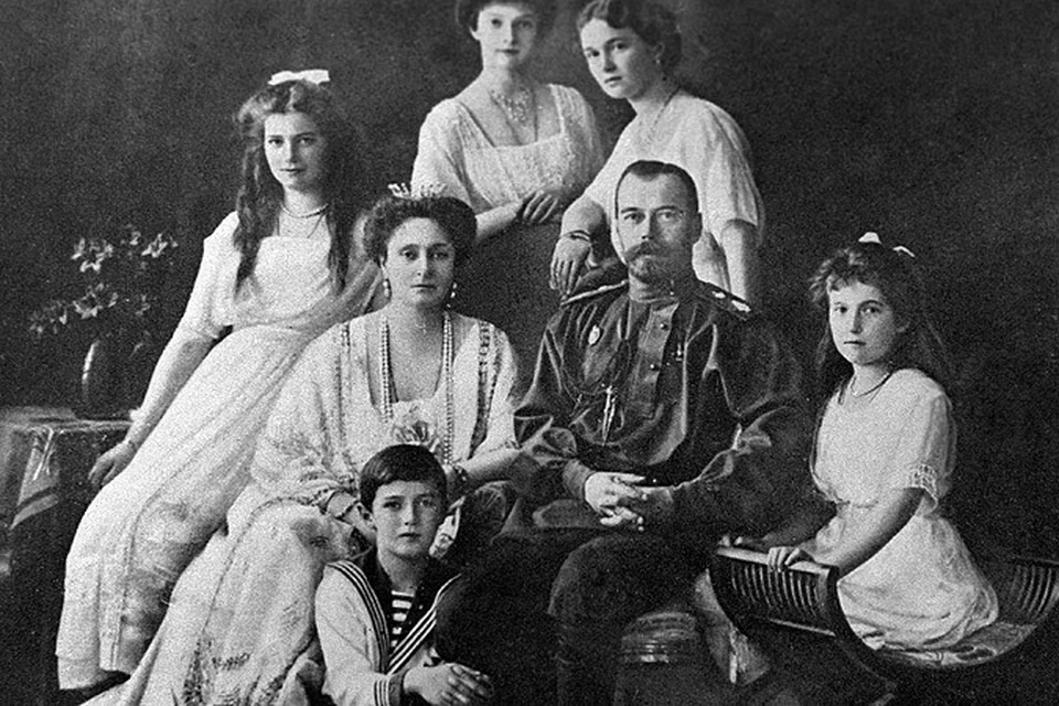 Русская православная церковь до сих пор не признала найденные останки царскими.