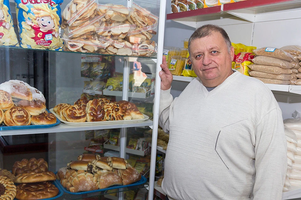 Сергей Апракин кормит свежей выпечкой восемь южноуральских поселков. Еще и из Магнитогорска за ней специально приезжают.
