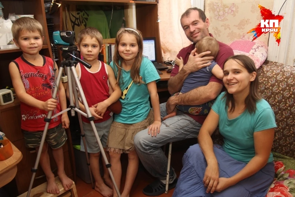 Для многодетной семьи Бровченко популярный канал на YouTube стал основным источником дохода