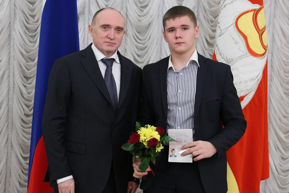 В резиденцию губернатора пригласили 14-летних школьников, добившихся успехов в учебе, спорте, науке, творчестве. Фото: пресс-служба губернатора