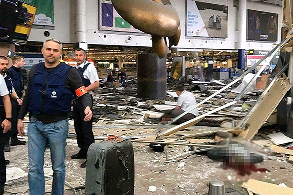 Последствия взрыва в аэропорту Завентем. Фото:Твиттер @StudioElective
