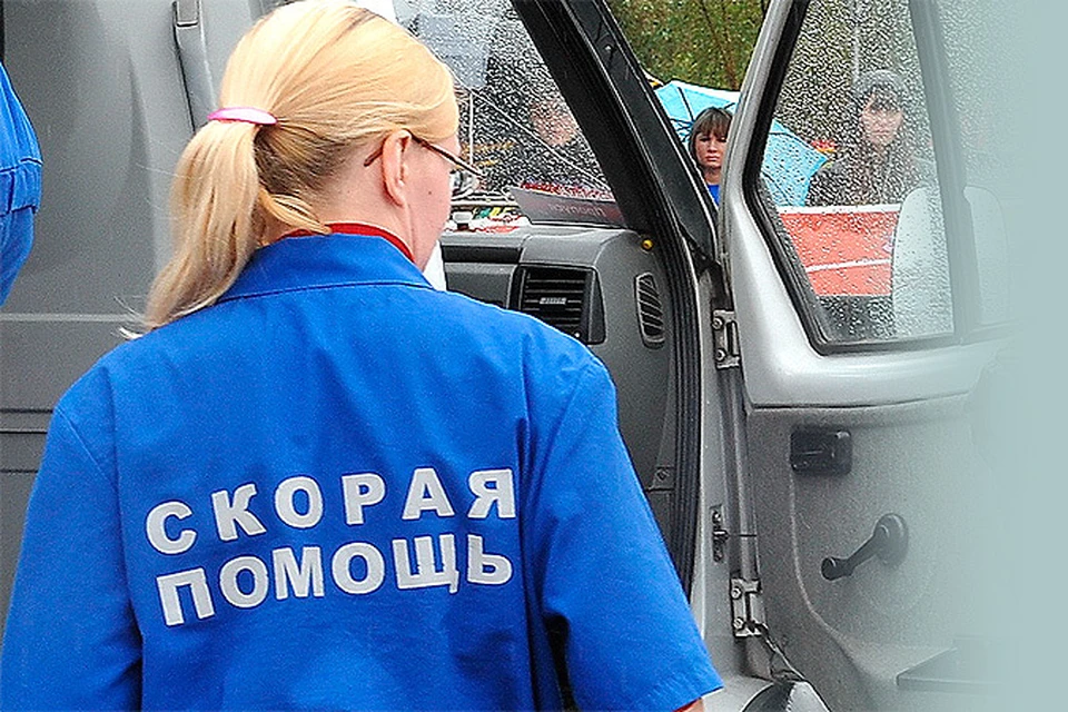 Молодая мать скончалась в машине "скорой".