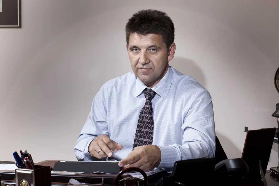 Уходить в другую партию Вячеслав Малеев не собирается, потому что поддерживает курс, выработанный президентом страны