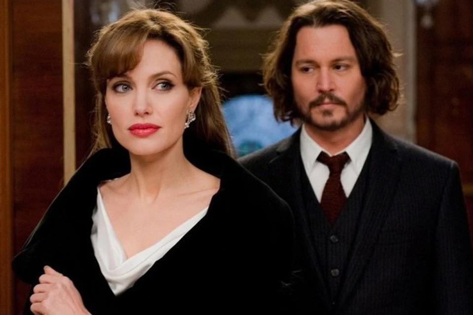 Джонни и Анджелина сыграли влюбленную пару в фильме 2010 года «Турист».