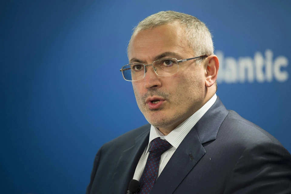 Продвижением вопросов Ходорковского занималась основанная им компания МЕНАТЕП