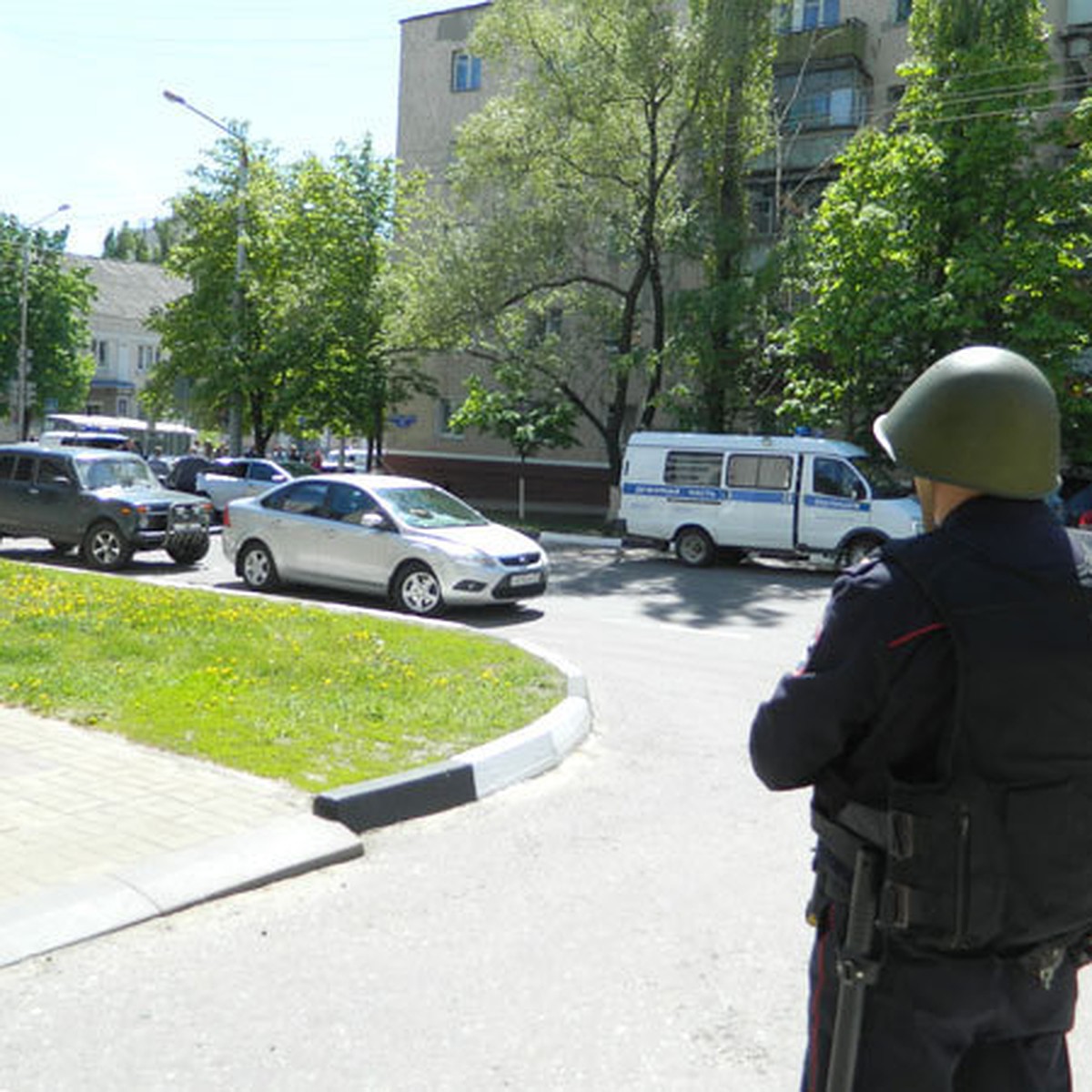 Курянину, обвиненному в попытке взорвать машину в центре Белгорода, вынесли  приговор - KP.RU