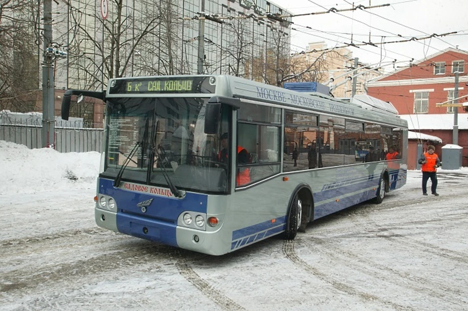 После 20 ноября на Садовое кольцо начнут потихоньку возвращаться троллейбусы.