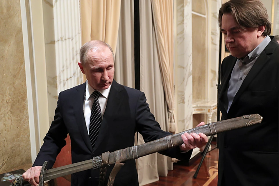 К Путину кинематографисты пришли не с пустыми руками