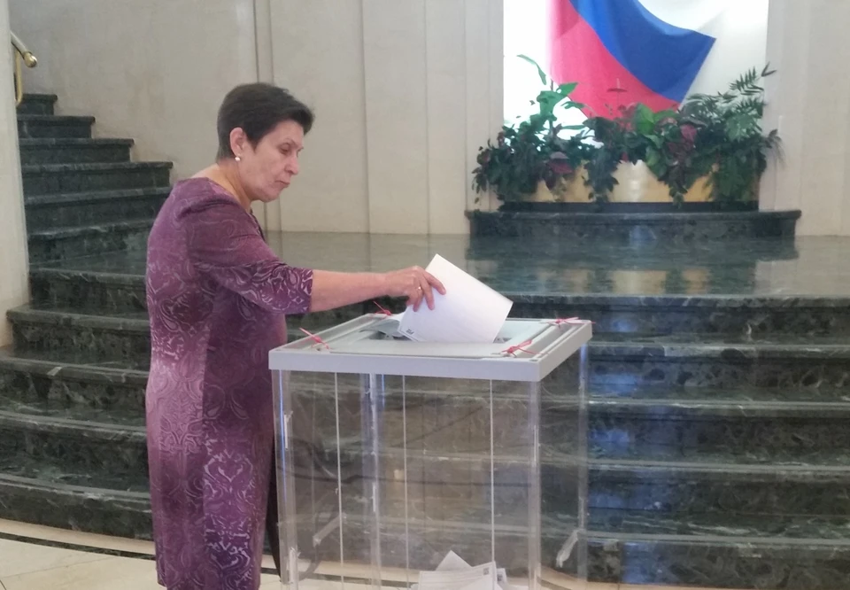 Выборы президента России намечены на март 2018 года.