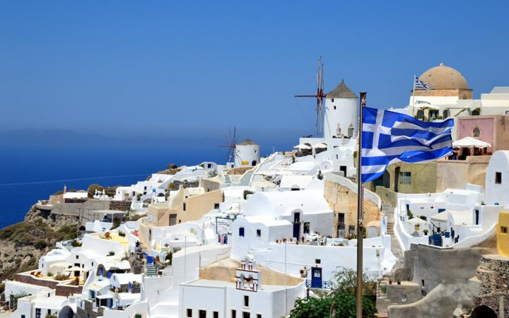 Греция – страна легенд и мифов. Обязательно побывайте в Афинах, Дельфах, Олимпии, Коринфе. Фото:goodfon.ru