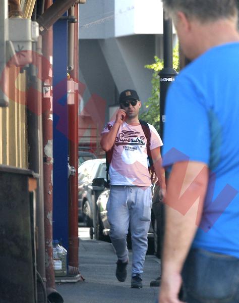 carla s dreams биография личная жизнь. 1567358. carla s dreams биография личная жизнь фото. carla s dreams биография личная жизнь-1567358. картинка carla s dreams биография личная жизнь. картинка 1567358. Хит молдавской группы Carla's Dreams Sub Pielea Mea — Eroina, покоривший мировые чарты, завоевал сердца и российских слушателей. Только ленивый не напевал этим летом румынское " Оп эроина. Оп-оп эроина". Э патажный проект полностью скрывает личности своих участников с помощью плотного камуфляжного грима, не позволяющего разглядеть черты лица и мимику, а также тёмных очков и капюшонов на их головах. Представляются все участники одинаково, меняя одно общее имя в каждой стране пребывания. carla s dreams биография личная жизнь. 1567358. carla s dreams биография личная жизнь фото. carla s dreams биография личная жизнь-1567358. картинка carla s dreams биография личная жизнь. картинка 1567358. Хит молдавской группы Carla's Dreams Sub Pielea Mea — Eroina, покоривший мировые чарты, завоевал сердца и российских слушателей. Только ленивый не напевал этим летом румынское " Оп эроина. Оп-оп эроина". Э патажный проект полностью скрывает личности своих участников с помощью плотного камуфляжного грима, не позволяющего разглядеть черты лица и мимику, а также тёмных очков и капюшонов на их головах. Представляются все участники одинаково, меняя одно общее имя в каждой стране пребывания.