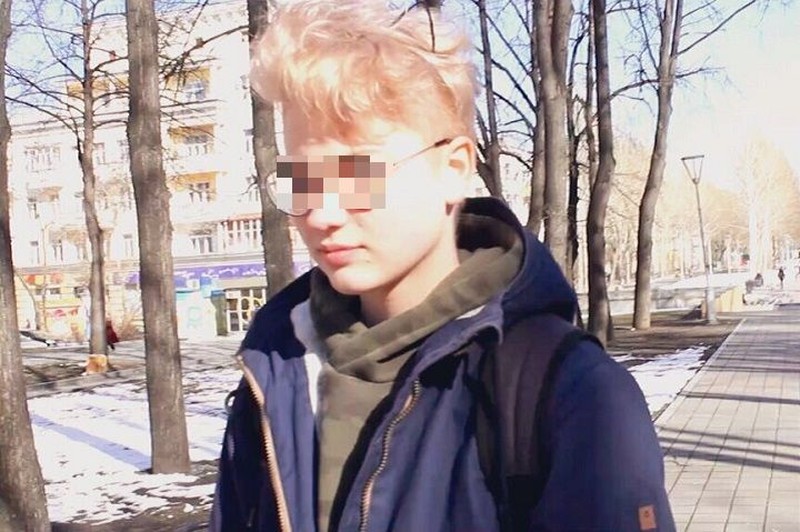 Тело девочки нашли на улице. Фото: СОЦСЕТИ