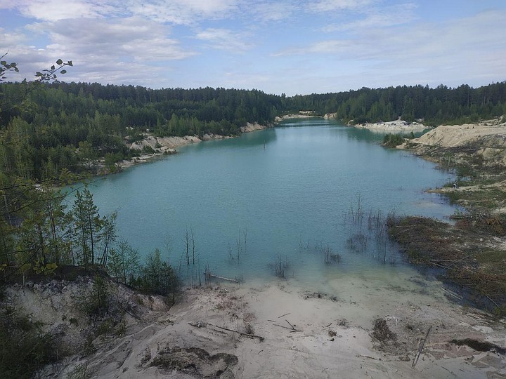 Купаться в карьере опасно для здоровья