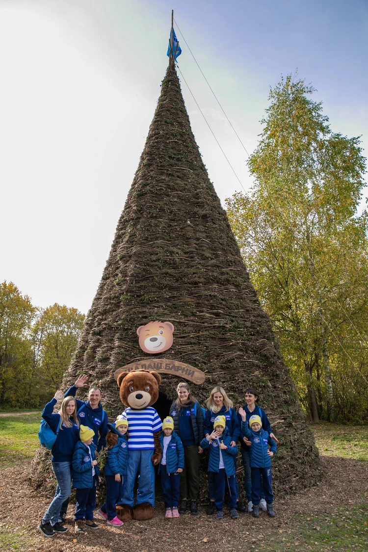 Впервые мировой рекорд Guinness World Records установили Медвежонок Барни и  его друзья - KP.RU