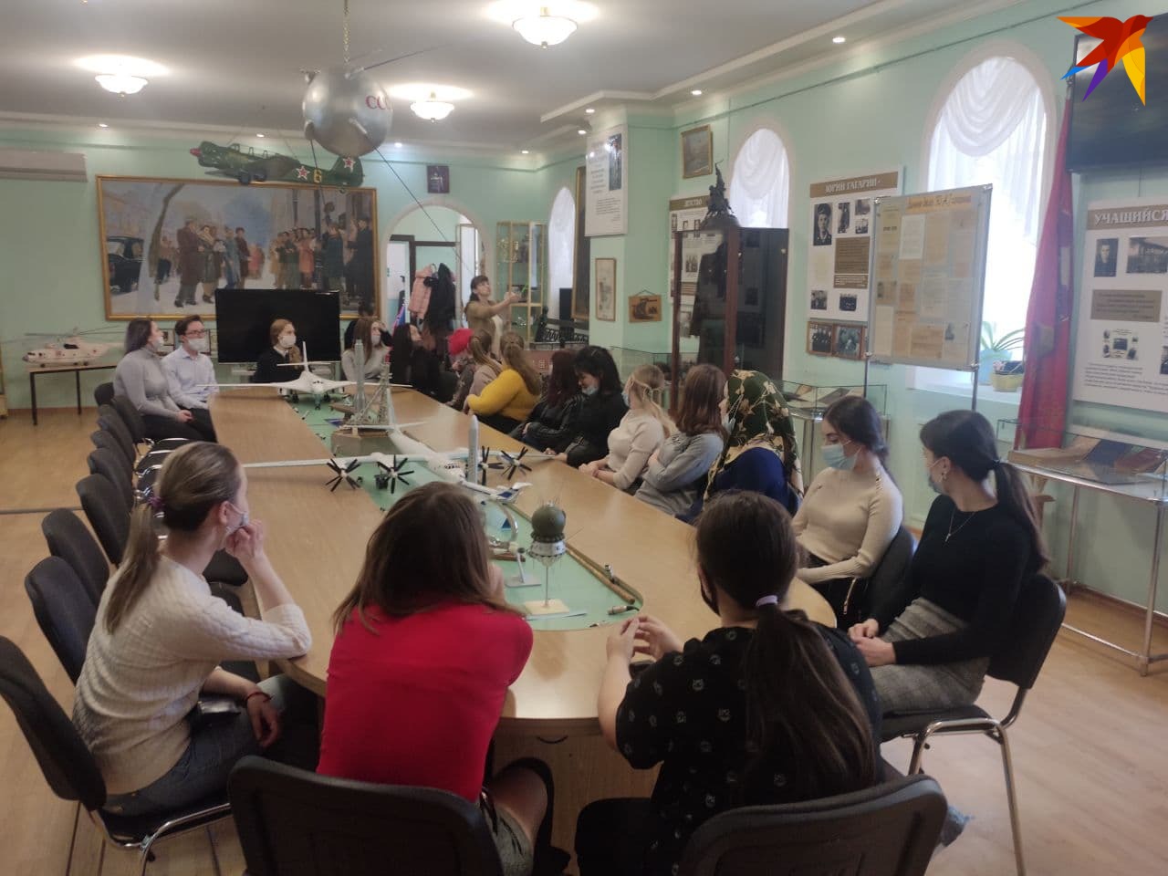 Экскурсия в народном музее Юрия Гагарина