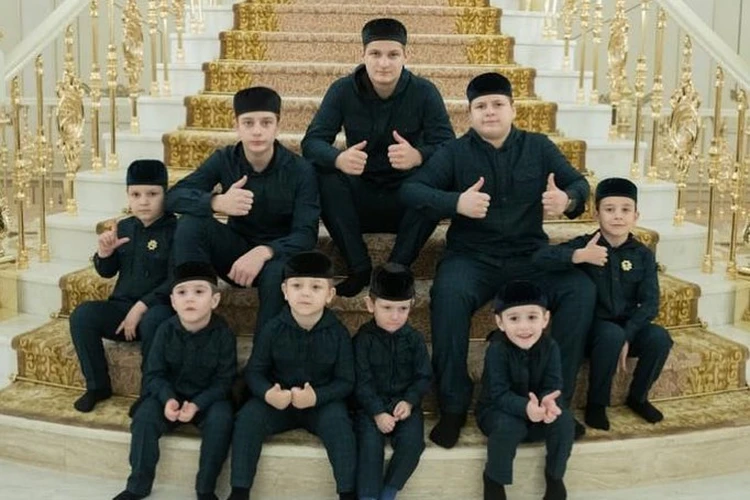 Кадыров Рамзан: биография, семья, дети – интересные факты на Википедии