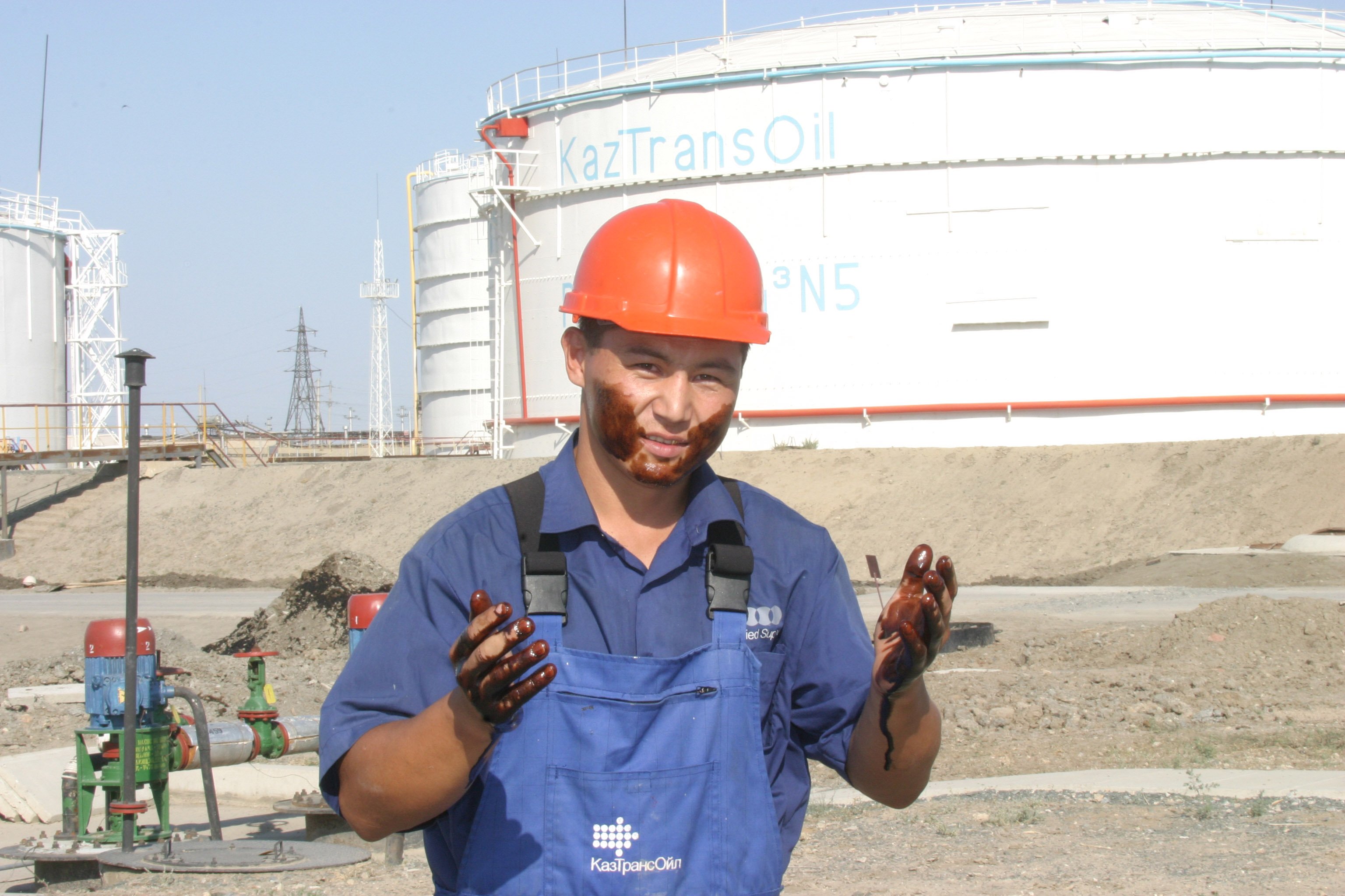 Нефть. Это главный продукт экономики Казахстана.