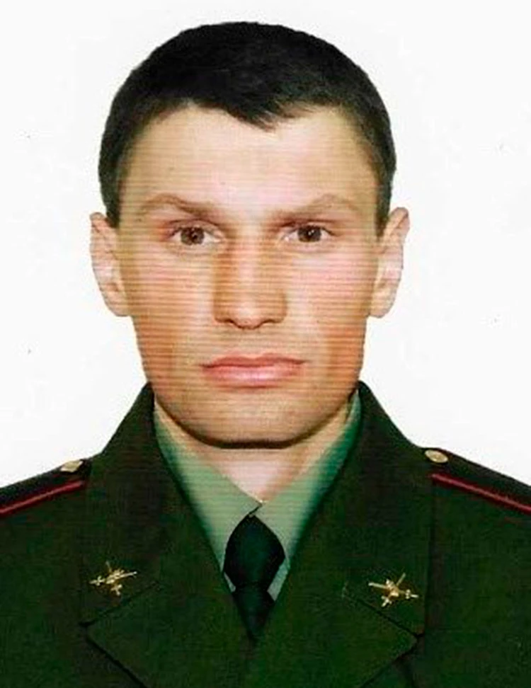Сержант Сурэн ГРИГОРЯН