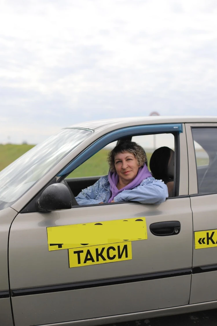 Замерзшее шампанское, петарда во рту, белочка из леса: в каких необычных  местах отмечали тюменцы Новый год - KP.RU