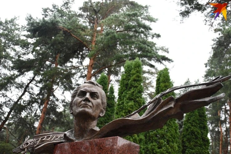 Надгробие Игоря Лученка на Восточном кладбище. Фото: Архив 