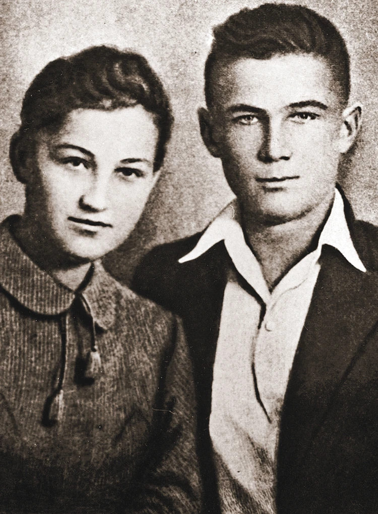 Почему Зоя Космодемьянская назвала себя Таней, и Как нацисты узнали ее настоящее имя